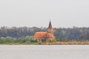 Nové Mlýny, kostel sv. Linharta - klasická fotka